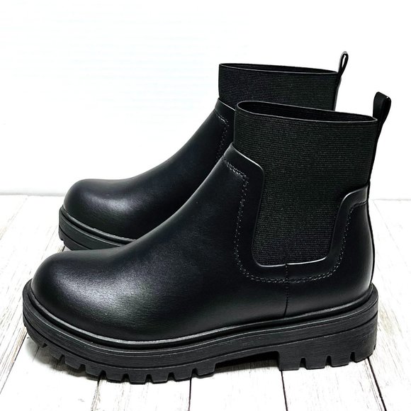 Platform Chelsea Ankle Boot